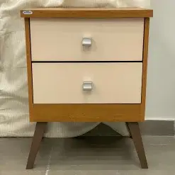 Mesa De Cabeceira Thor Foto Real Mel Areia