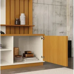 Estante Reno Home Para TV Ate 75 Polegadas 3 Portas Ripado EDN Cedro Off White Detalhe Porta