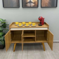 Buffet Gold 3 Portas Com Pes Palito Primus Foto Real Interno