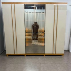 Guarda Roupa Absolute New Casal 6 Portas 4 Gavetas Com Vidro Reflecta E LED Foto Real