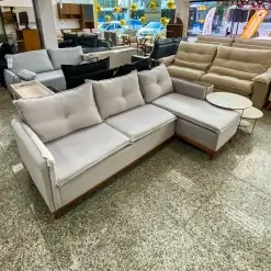 Sofa Orlando 4 Lugares Com Chaise Tecido Linho 240cm Boareto Foto Real