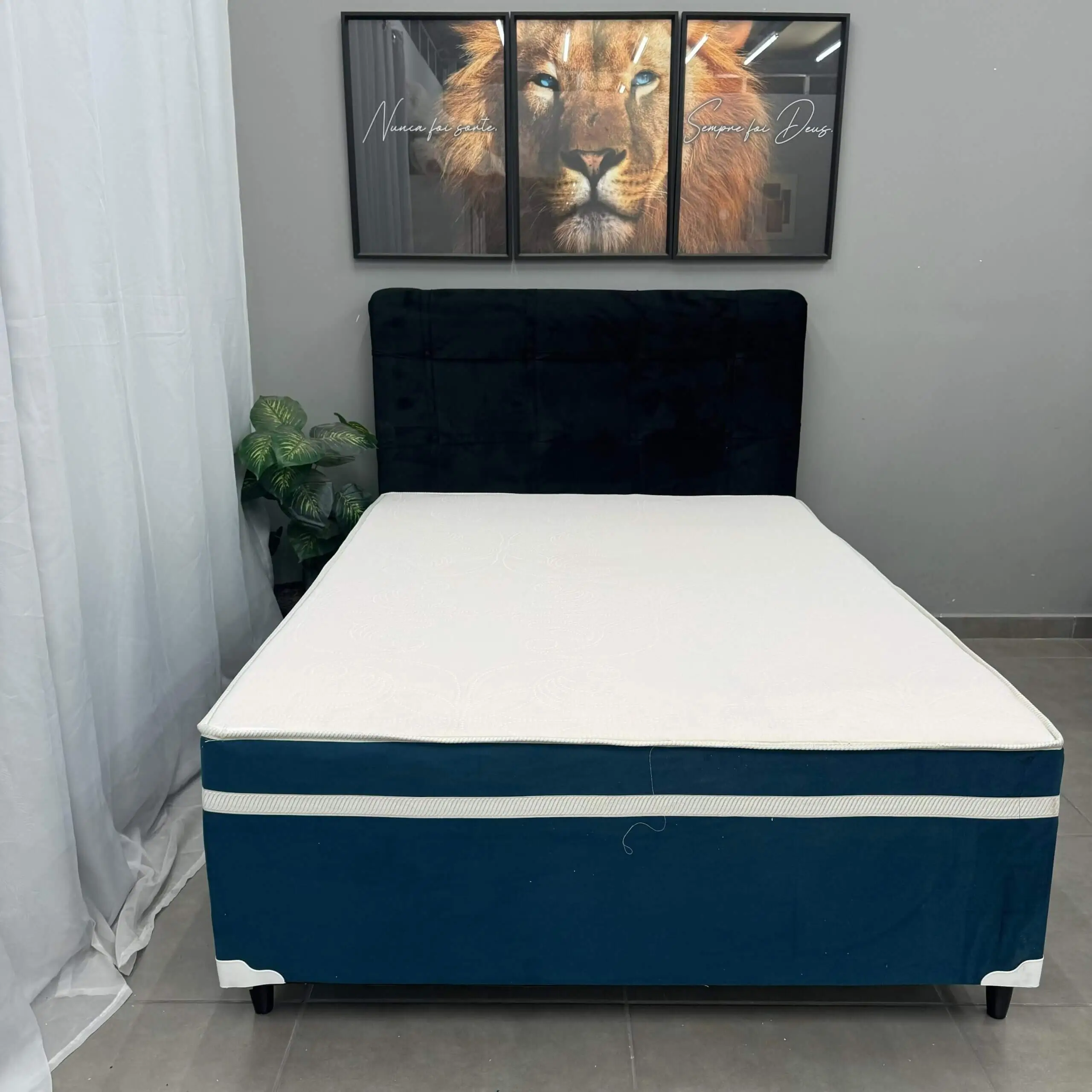 Cama Box Alto Nivel Casal Com Molas Ensacadas Foto Real