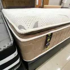 Colchao Amsterda Casal D33 Com Molas Ensacadas 30x188x138 Sobral Rezende Detalhe