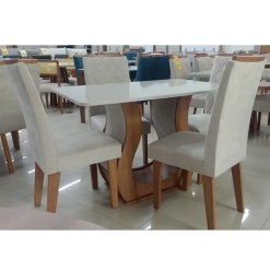 Mesa De Jantar Alpina 120x80cm Com 4 Cadeiras Iza Viero Foto Real