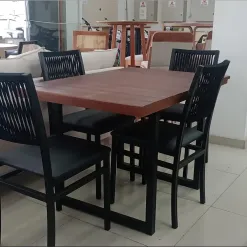 Mesa De Jantar Italia 120x80cm Com 4 Cadeiras Barcelona Paonanda Foto Real