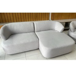 Sofa Roma Organico Com Chaise 4 Lugares Tecido Linho 220cm Matielo Foto Real