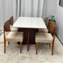 Mesa De Jantar Helo 120x90cm Com Vidro E 4 Cadeiras Barcelona Em Linho Madeira Poliman 40560