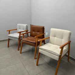 Poltrona Denise 025 Em Courino May Ind 70933
