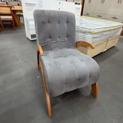 Poltrona Flower Em Veludo Com Pes Em Mdf Viero 88622
