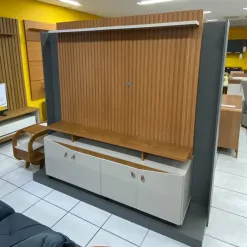 Estante Conceito Home Para Tv Ate 65 Polegadas 4 Portas Ripado Jcm 40737