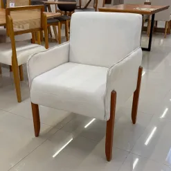 Poltrona Decorativa 040 Em Linho May Ind 22631